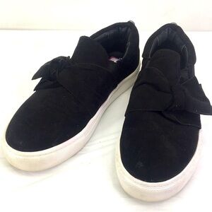 Steve Madden Frilie Suede Bow Slip On Fashion Sneakers Black Size 7